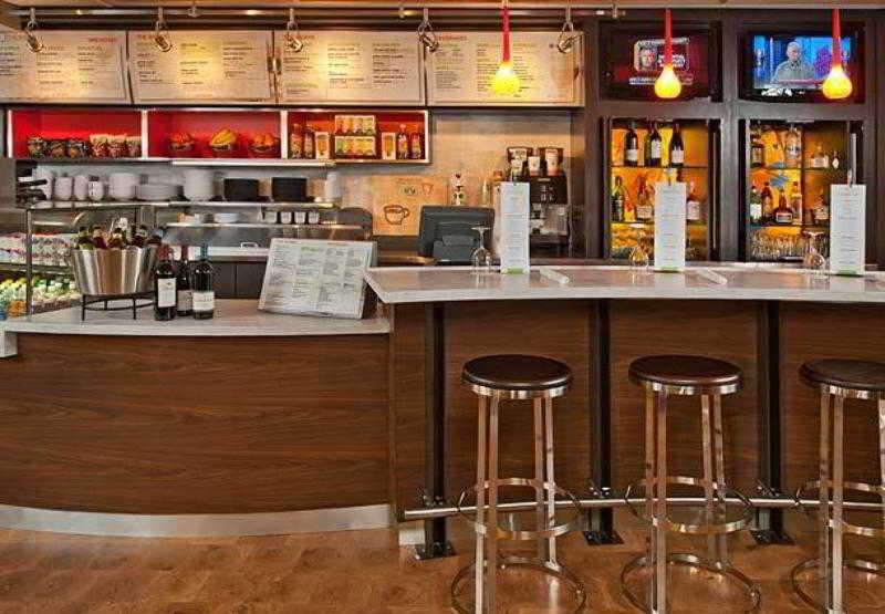 Courtyard By Marriott San Diego Оушънсайд Екстериор снимка