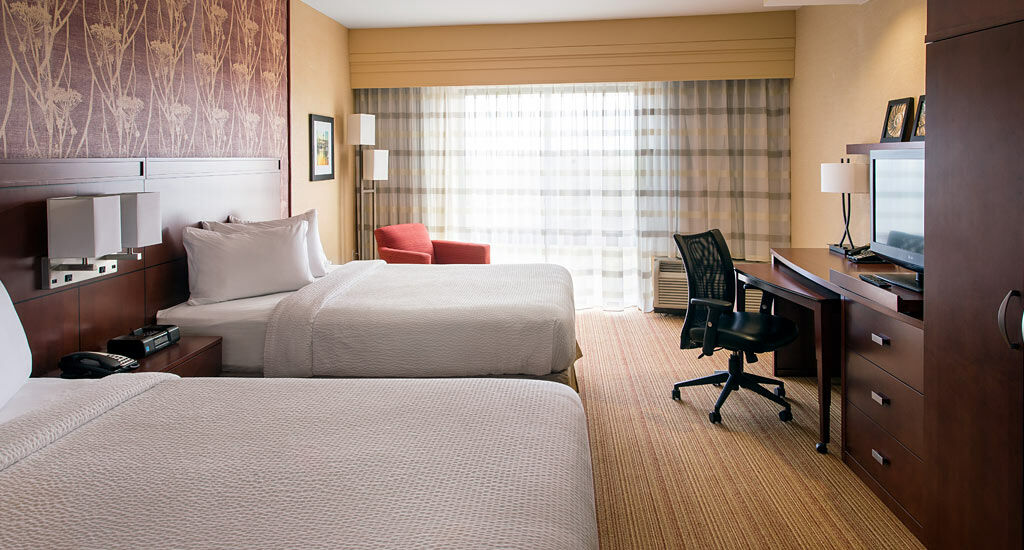 Courtyard By Marriott San Diego Оушънсайд Екстериор снимка